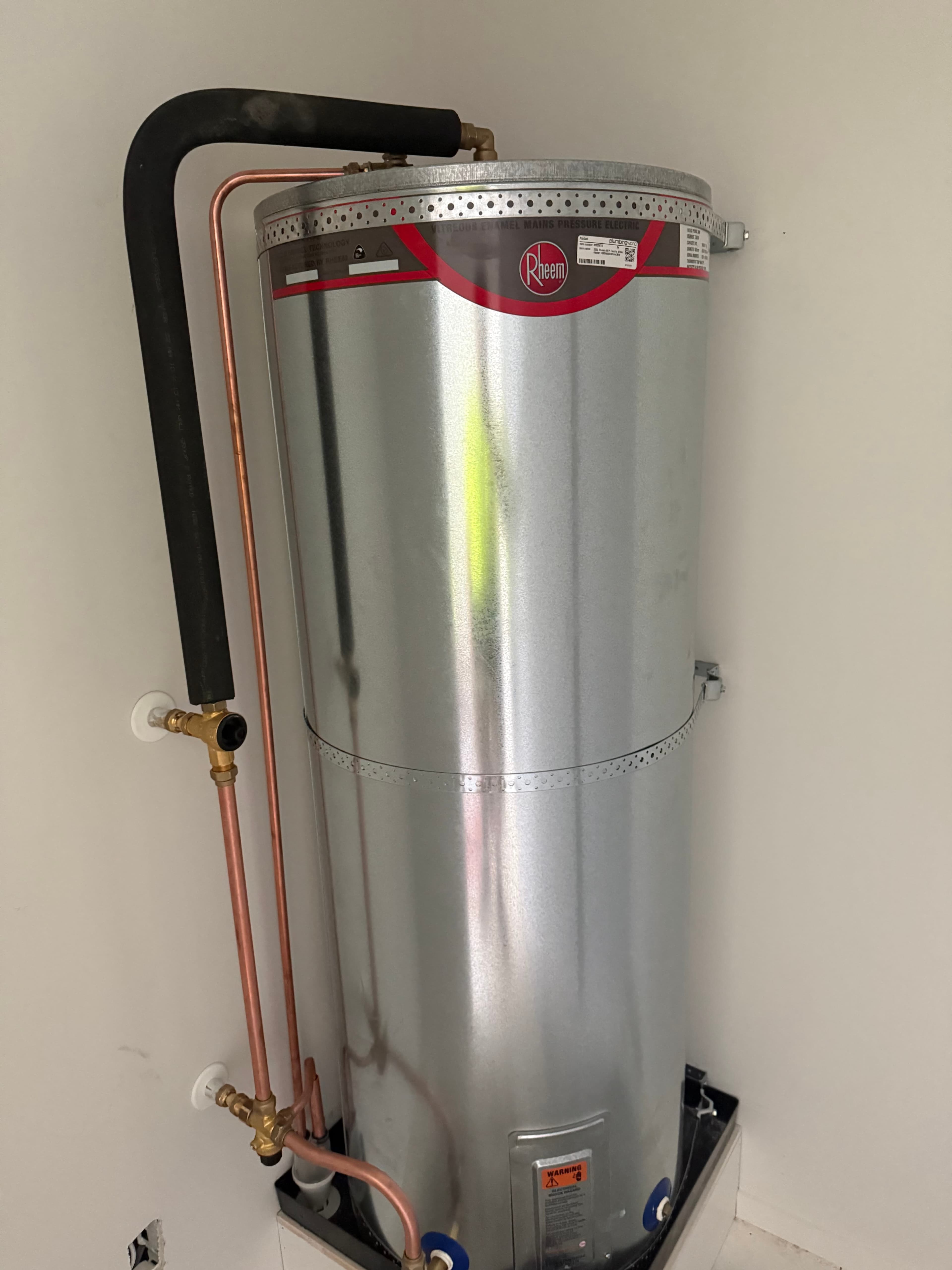Rheem electric hot water cylinder installation